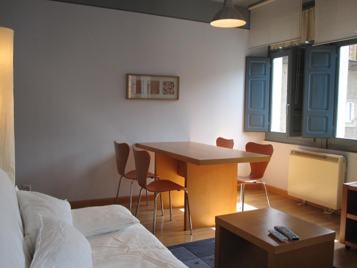 Apartamentos Legazpi カンガス・デル・ナルセア エクステリア 写真